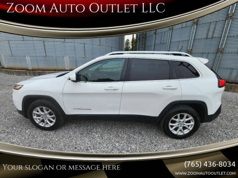 2015 Jeep Cherokee for sale at Zoom Auto Outlet LLC in Thorntown IN
