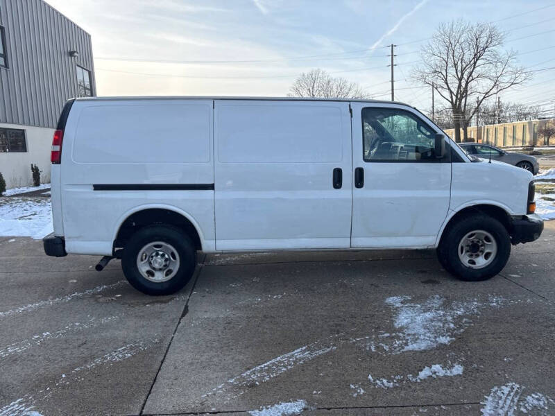 2016 Chevrolet Express 2500