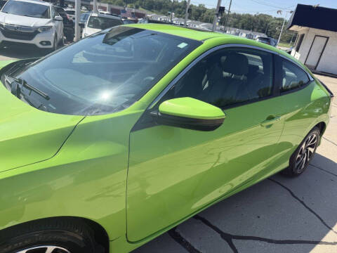 2016 Honda Civic LX-P