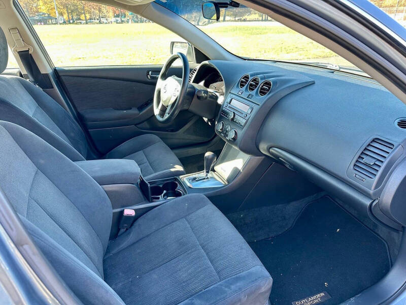 2010 Nissan Altima 2.5 S