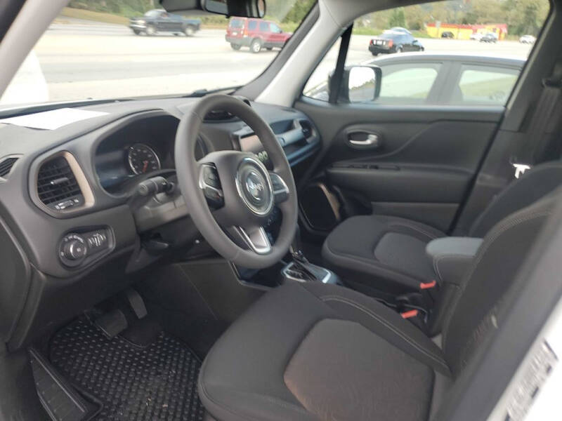 2023 Jeep Renegade Latitude