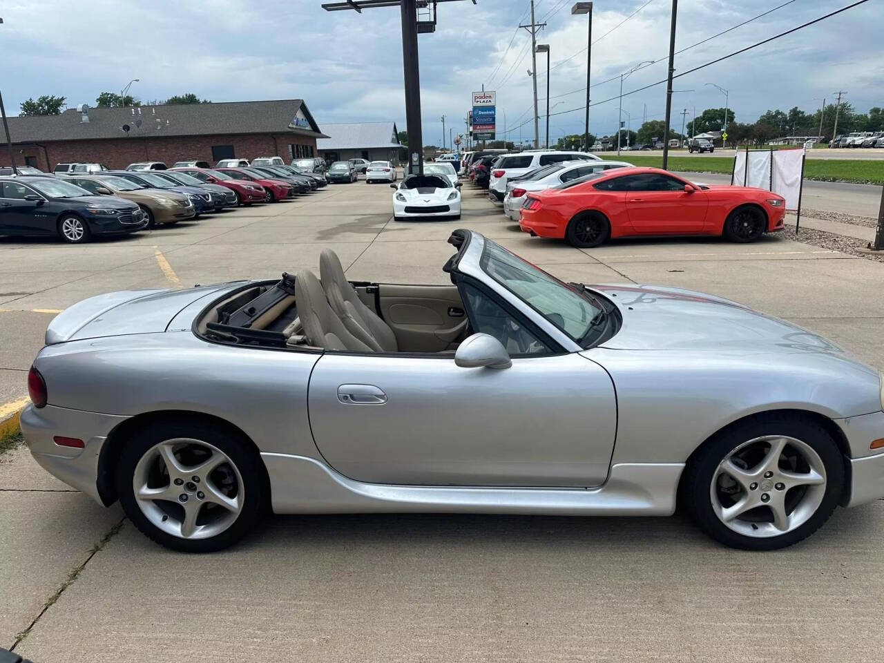 2003 Mazda MX-5 Miata for sale at Nebraska Motors LLC in Fremont, NE