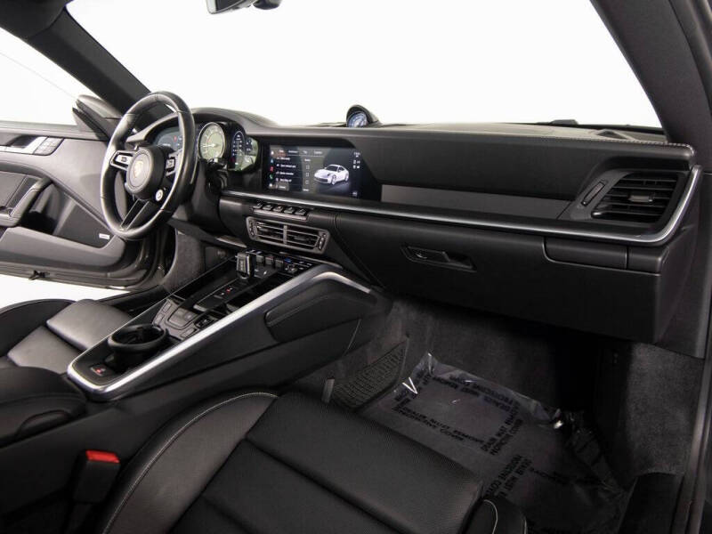 2022 Porsche 911 Carrera 4S