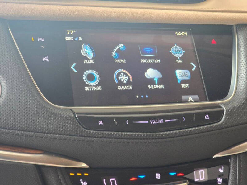 2019 Cadillac XT5 Platinum