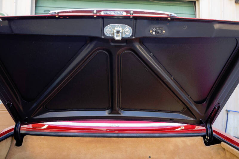 1982 Mercedes-Benz 380-Class 380 SL