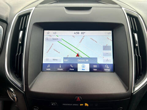 2020 Ford Edge Titanium