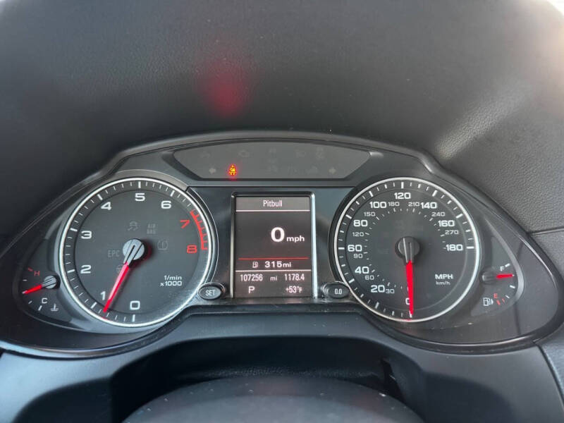 2012 Audi Q5 3.2 quattro Premium Plus