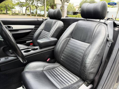 2003 Ford Thunderbird