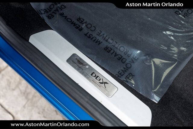 2021 Aston Martin DBX