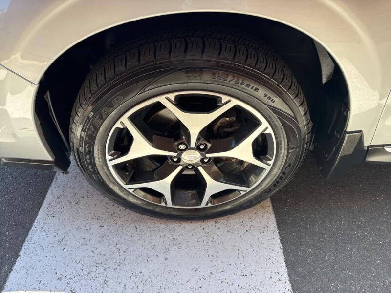 2015 Subaru Forester 2.0XT Touring