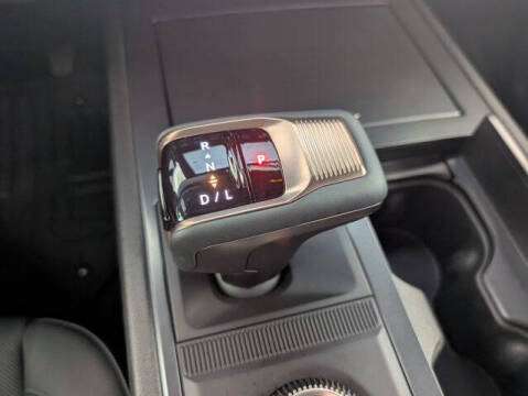 2025 GMC HUMMER EV 2X