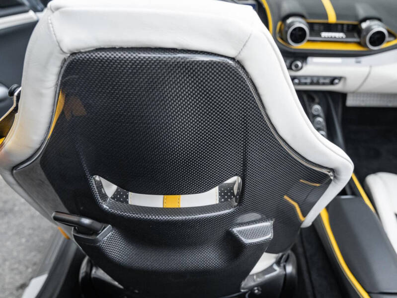 2021 Ferrari 812 GTS