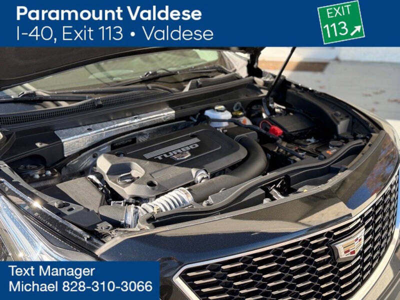 2023 Cadillac XT4 Premium Luxury