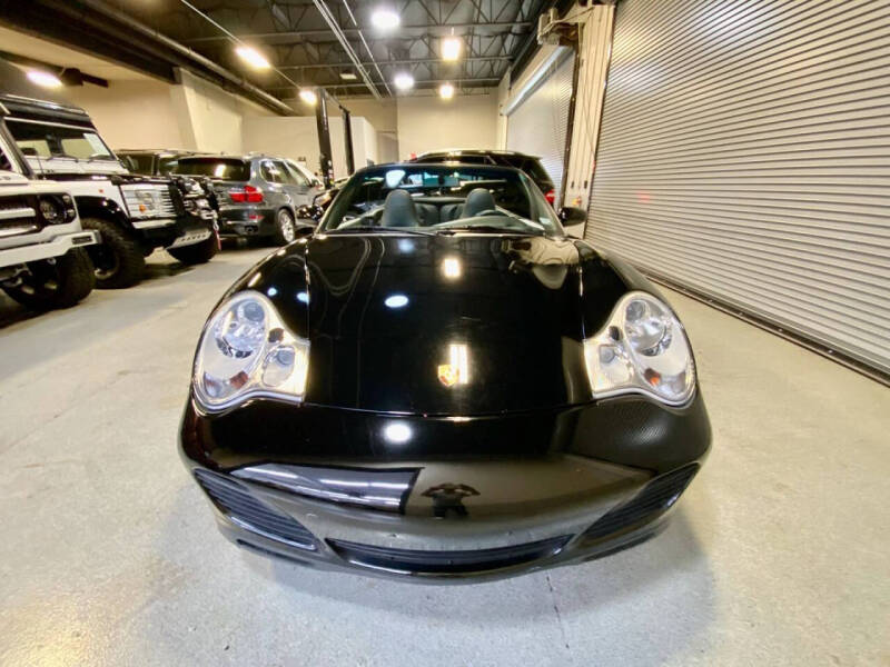 2004 Porsche 911 Carrera 4S