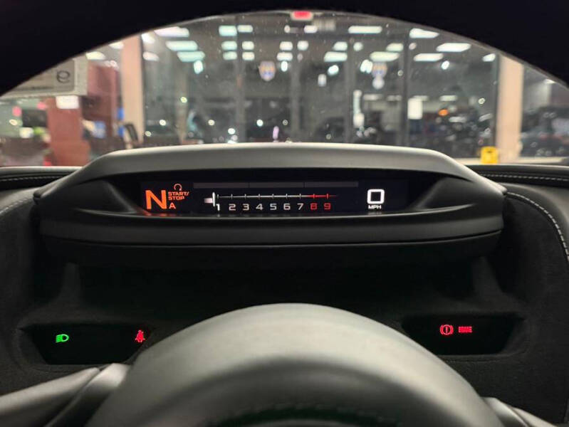 2019 McLaren 720S Performance