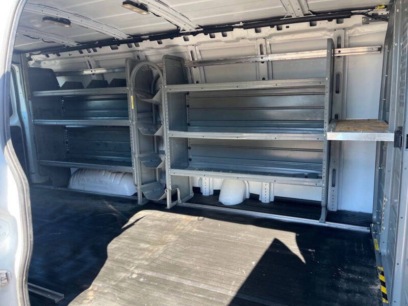 2021 GMC Savana 3500