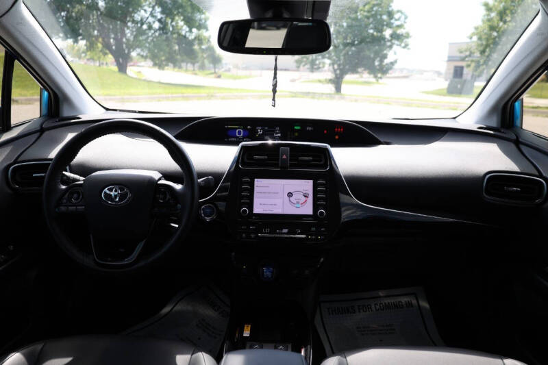 2022 Toyota Prius XLE AWD-e