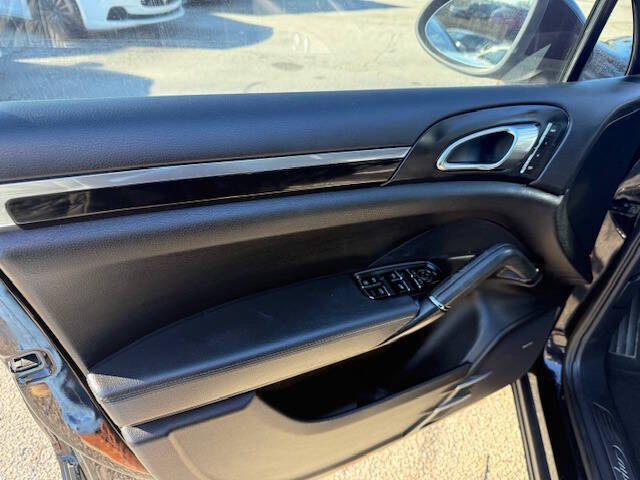 2011 Porsche Cayenne S