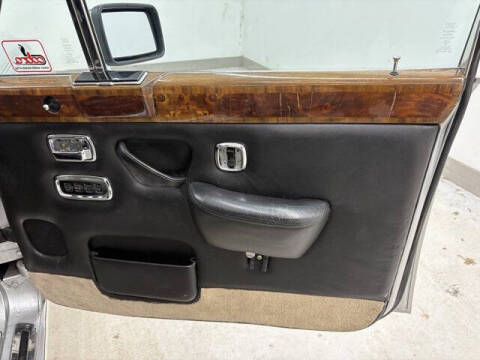 1977 Rolls-Royce Silver Shadow