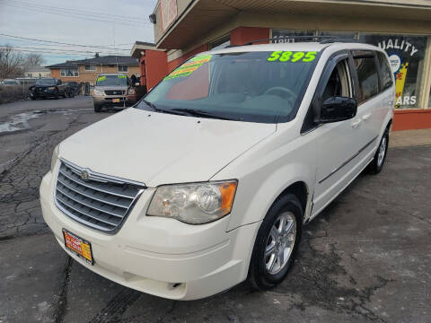 2010 Chrysler Town and Country for sale at RON'S AUTO SALES INC in Cicero IL