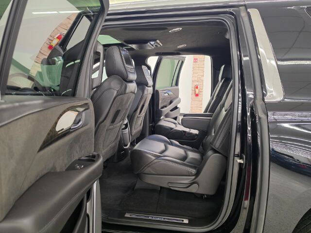 2019 Cadillac Escalade ESV Platinum