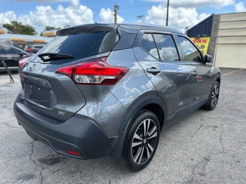 2019 Nissan Kicks SV
