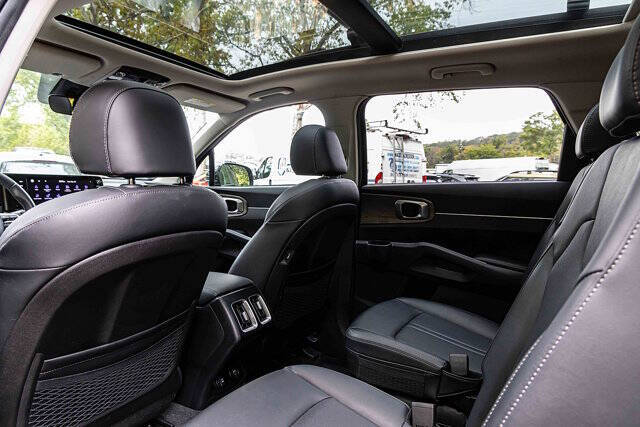 2022 Kia Sorento X-Line EX