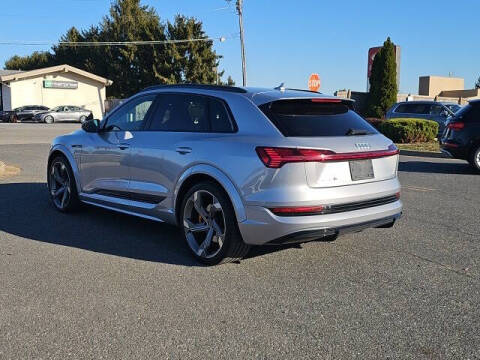 2023 Audi e-tron S quattro Premium Plus