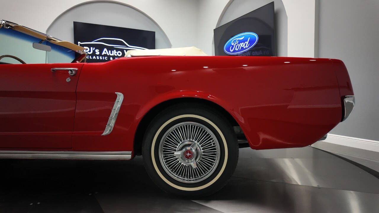 1965 Ford Mustang 24