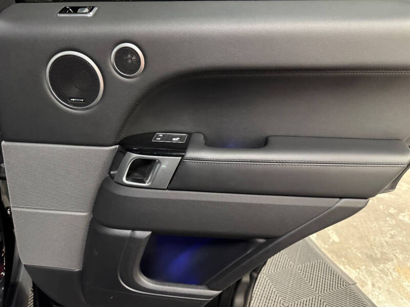 2021 Land Rover Range Rover Sport HSE Silver Edition