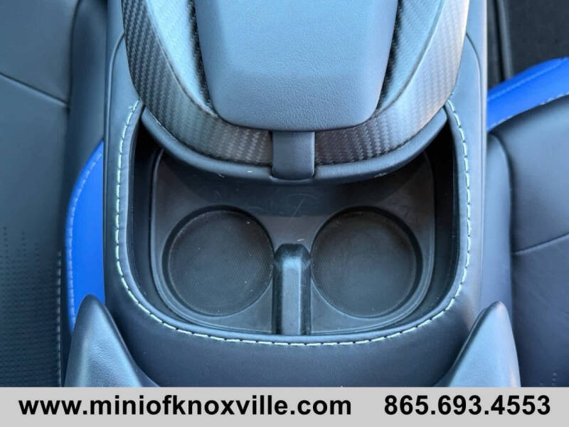 2023 Aston Martin Vantage