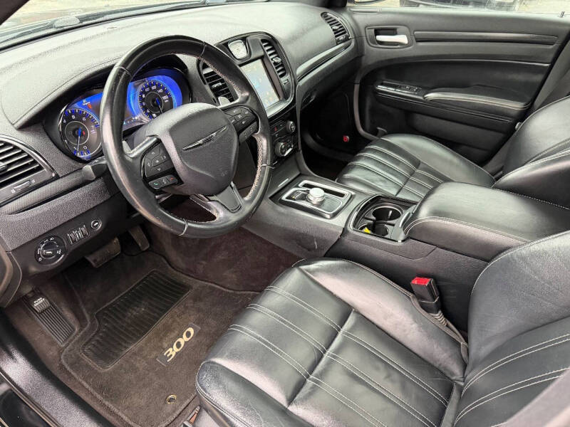 2016 Chrysler 300 S Alloy Edition