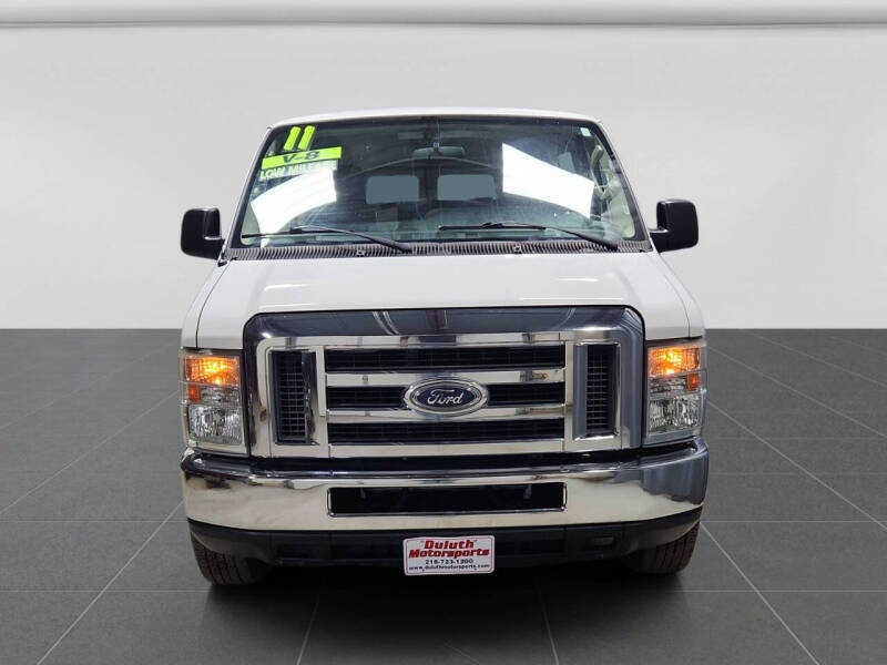 2011 Ford E-Series E-350 SD XLT