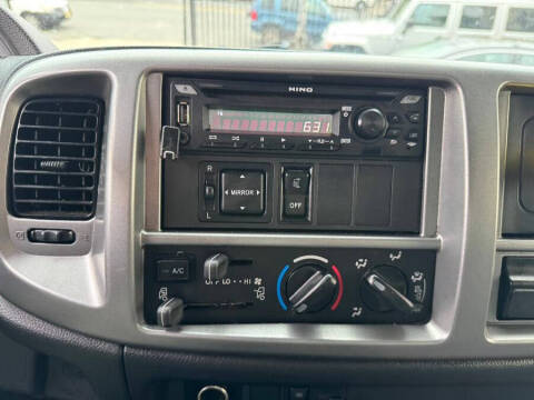 2019 Hino 338