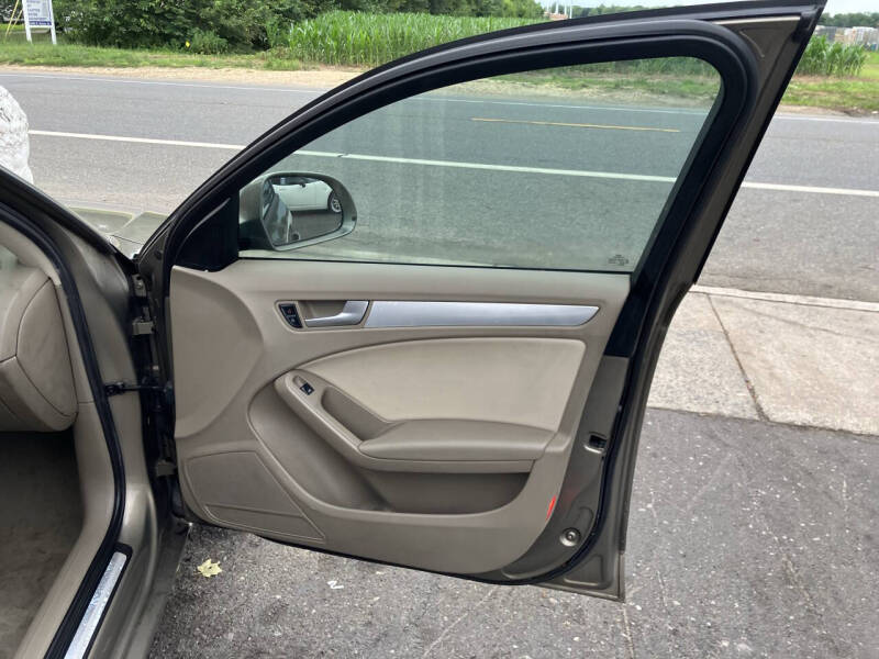 2009 Audi A4 2.0T Premium