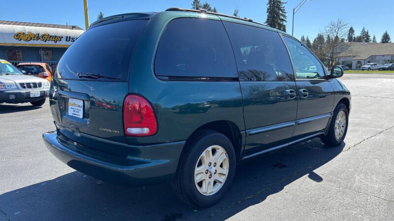1996 Dodge Caravan LE