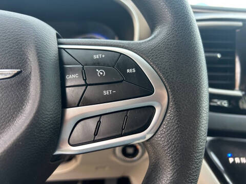 2017 Chrysler Pacifica Touring