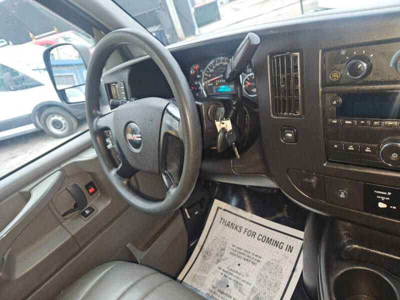 2015 GMC Savana 3500