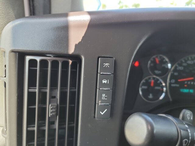 2021 Chevrolet Express 2500