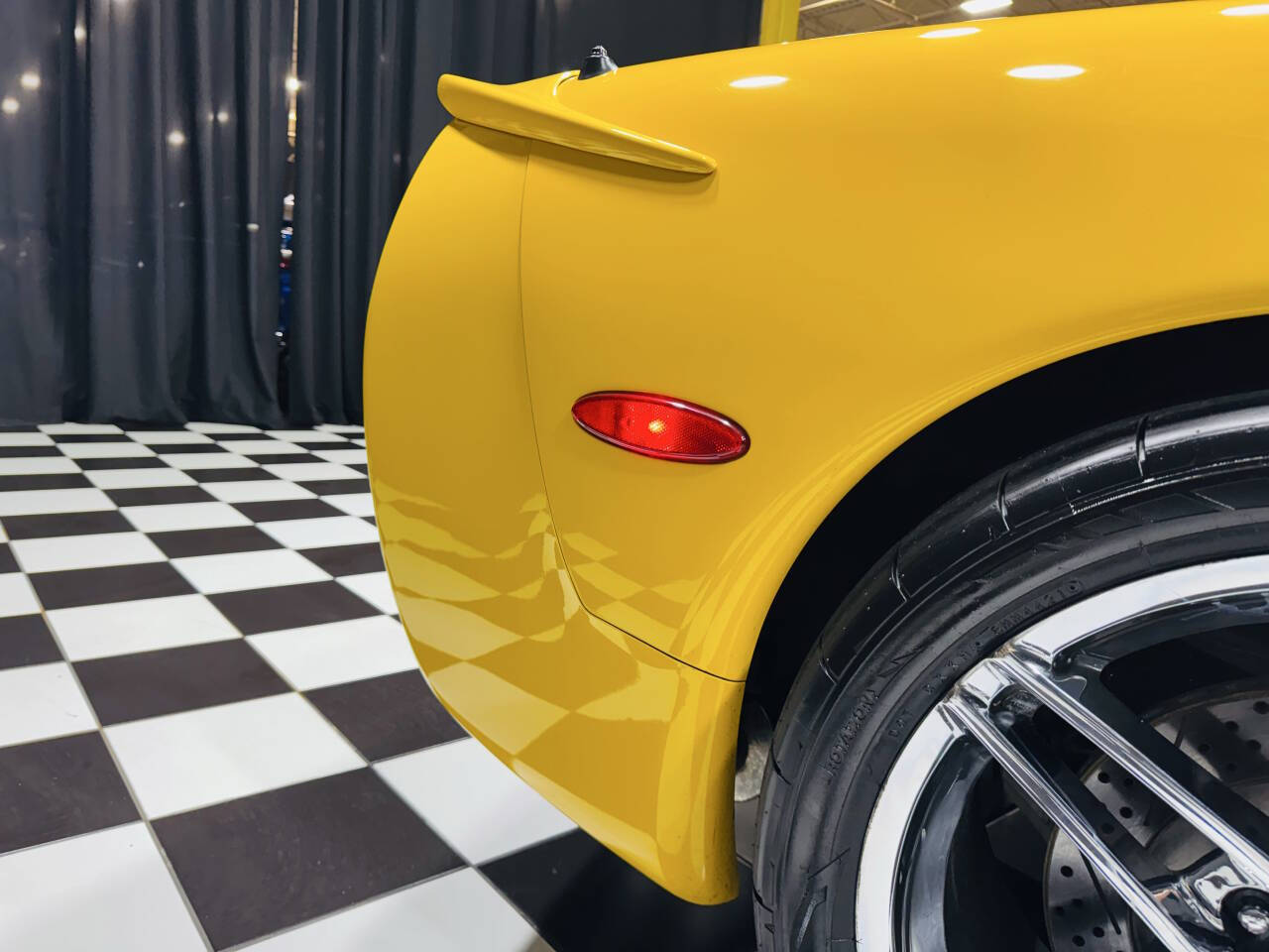 2001 Chevrolet Corvette 56