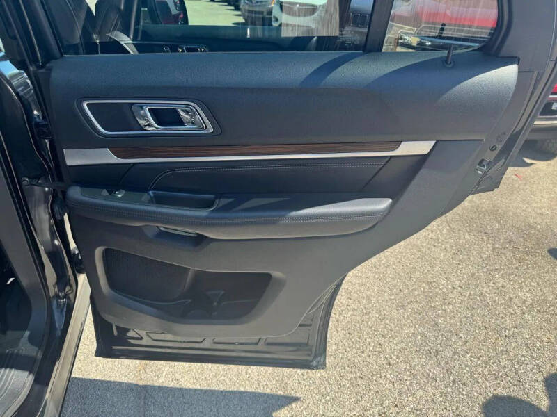2017 Ford Explorer Limited