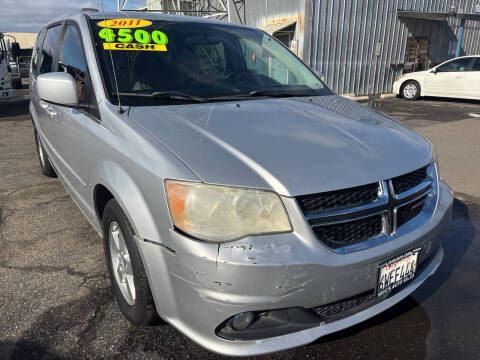 2011 Dodge Grand Caravan Crew
