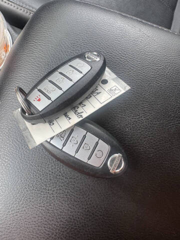 2013 Nissan Pathfinder Platinum