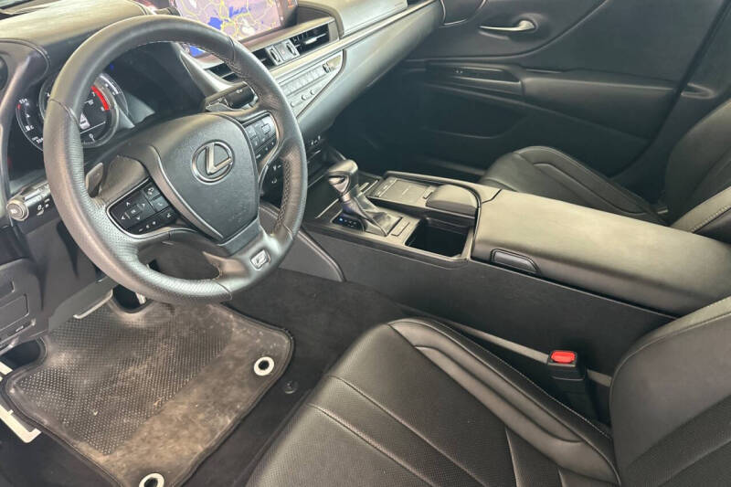 2020 Lexus ES 350 F SPORT