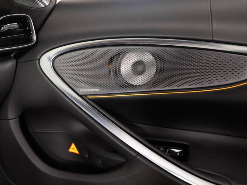 2025 McLaren Artura Spider