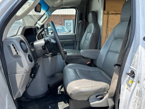 2019 Ford E-Series