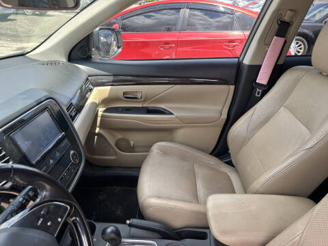 2016 Mitsubishi Outlander SEL