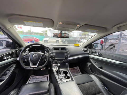 2018 Nissan Maxima 3.5 SR