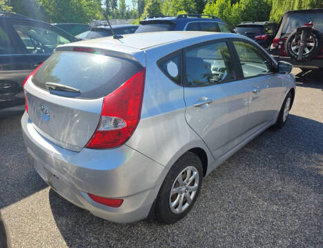 2013 Hyundai Accent GS