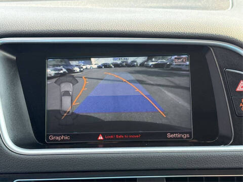 2017 Audi Q5 2.0T quattro Premium Plus